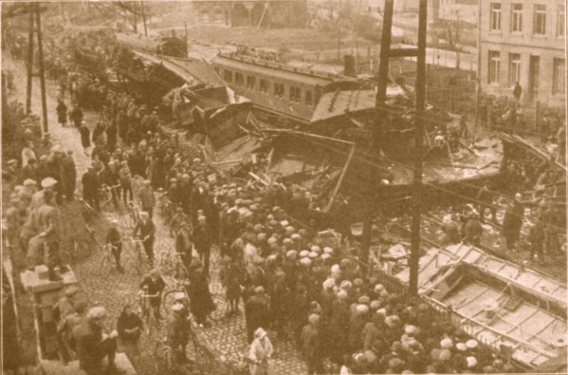 HALLE 17 APRIL 1929 TRAIN ACCIDENT